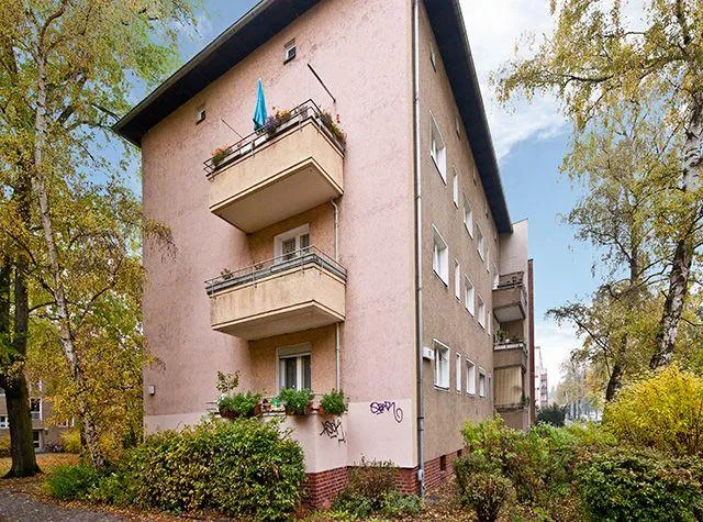 schön geschnittene 3-Zimmer-Wohnung im Ziekowkiez — photo 1
